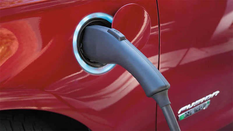 Ford-Fusion-Hybride-2016-4