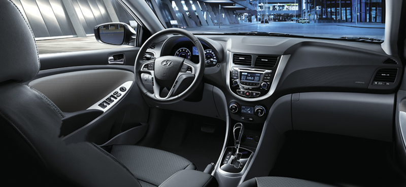 Hyundai-Accent-2016-3