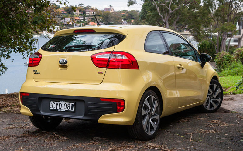 Kia-Rio-5-2016-2