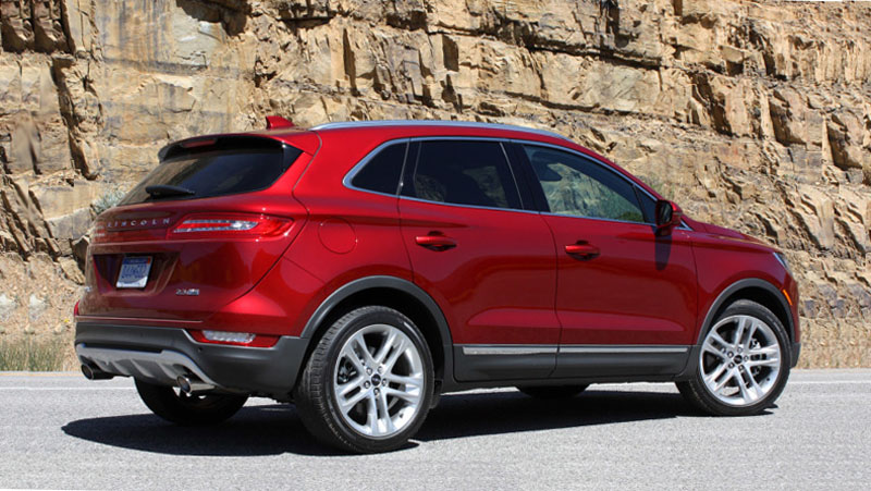Lincoln-MKC-2016-4