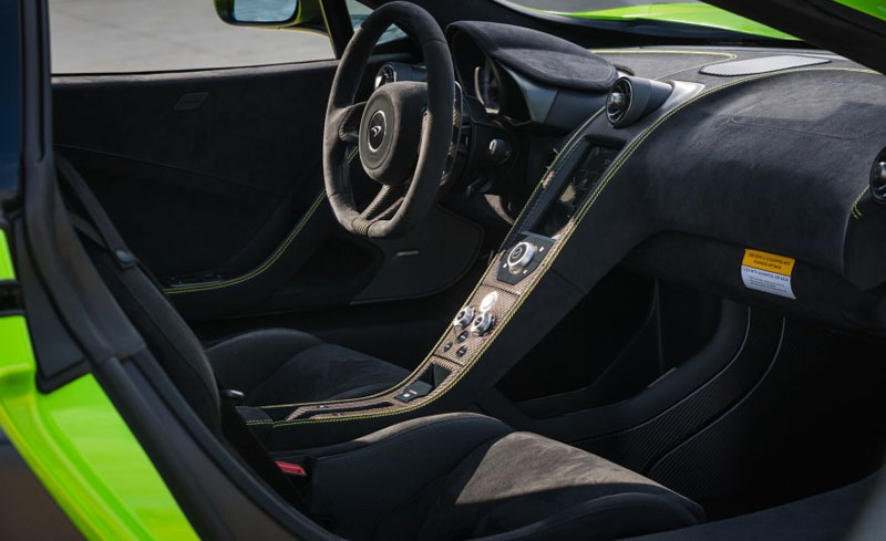 McLaren-675LT-2016-3