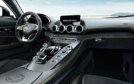 Mercedes-Benz-AMG-GT-2016-3