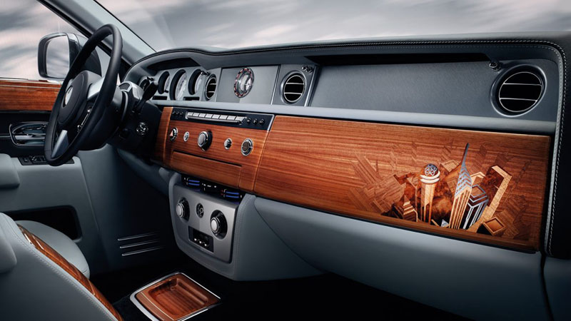 Rolls-Royce-Phantom-2016-3