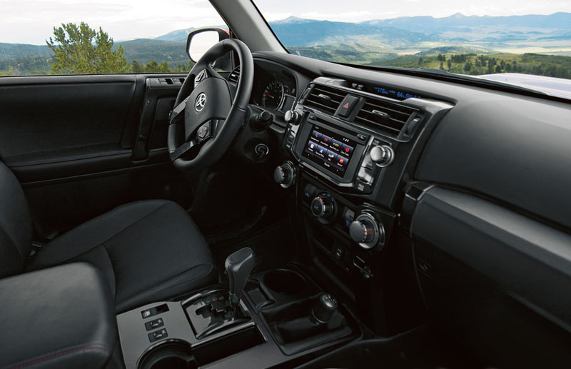 Toyota-4Runner-2016-3