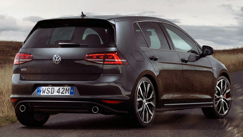 Volkswagen-Golf-GTI-2016-2