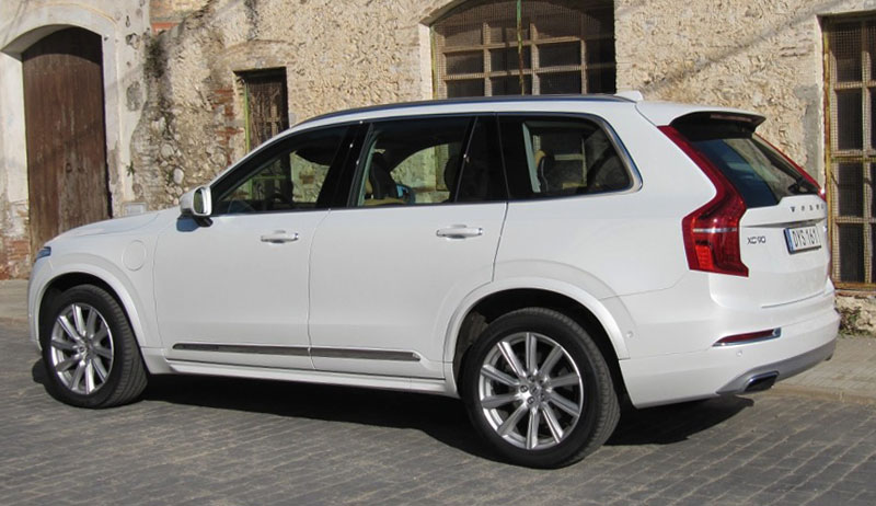 Volvo-XC90-Hybride-2016-2
