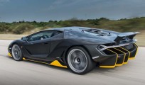 Lamborghini-Centenario-2016-2