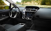 Toyota-Prius-V-hybride-2016-3